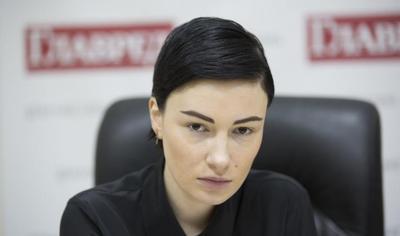 Анастасия Приходько решила переквалифицироваться в прокуроры