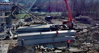 Строительство моста в Станице Луганской: В Луганской ОГА рассказали о результатах