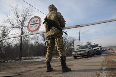 Ситуация в пунктах пропуска на Донбассе 12 февраля