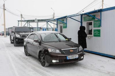 15 января через КПВВ «Еленовка» линию разграничения пересекли 137 человек