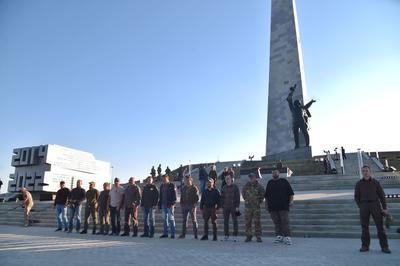 Российские оккупанты "обновили" мемориал на Саур-Могиле портретами боевиков ОРДЛО